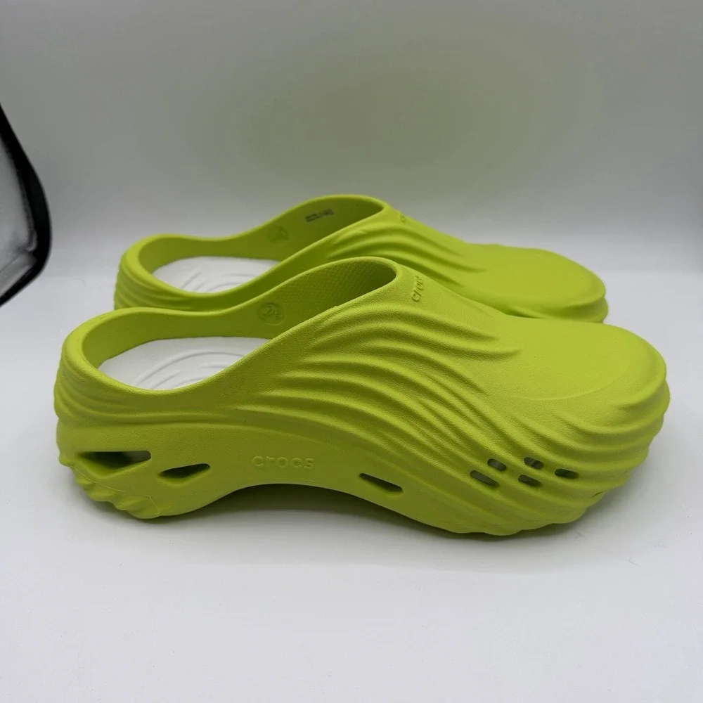 Crocs Echo Wave Clogs‎ Mens 9 Womens 11 Lime Green Slip On Shoes Slippers